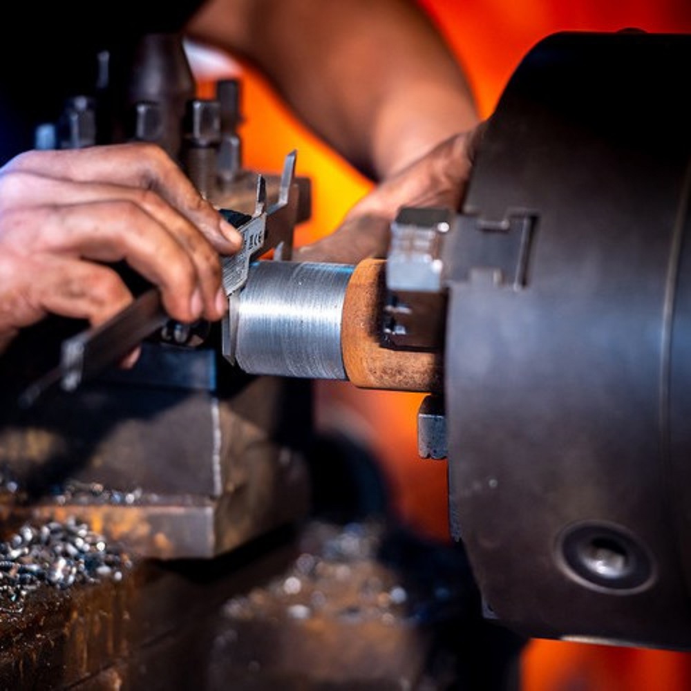 Digitális tolómérő praktikus tárolóban (BBL) (6)