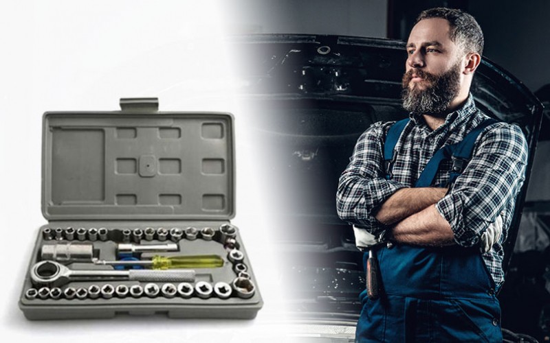 Professzionális, 40 db-os racsnis kulcs készlet műanyag szerszámos ládában (4)