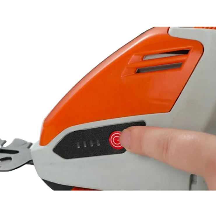 sövény és fűvágó 3